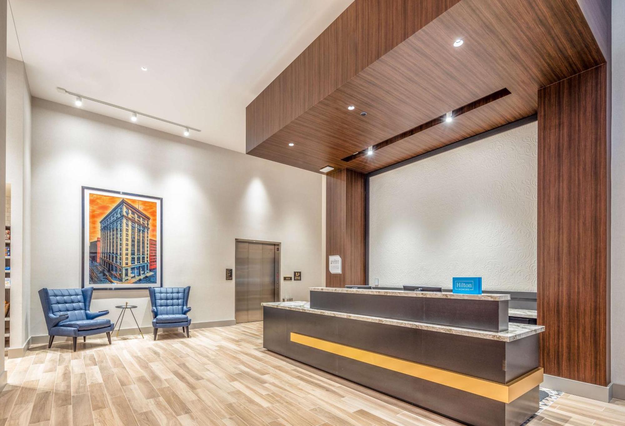 Hotel Hilton Garden Inn- Central Loop 3*