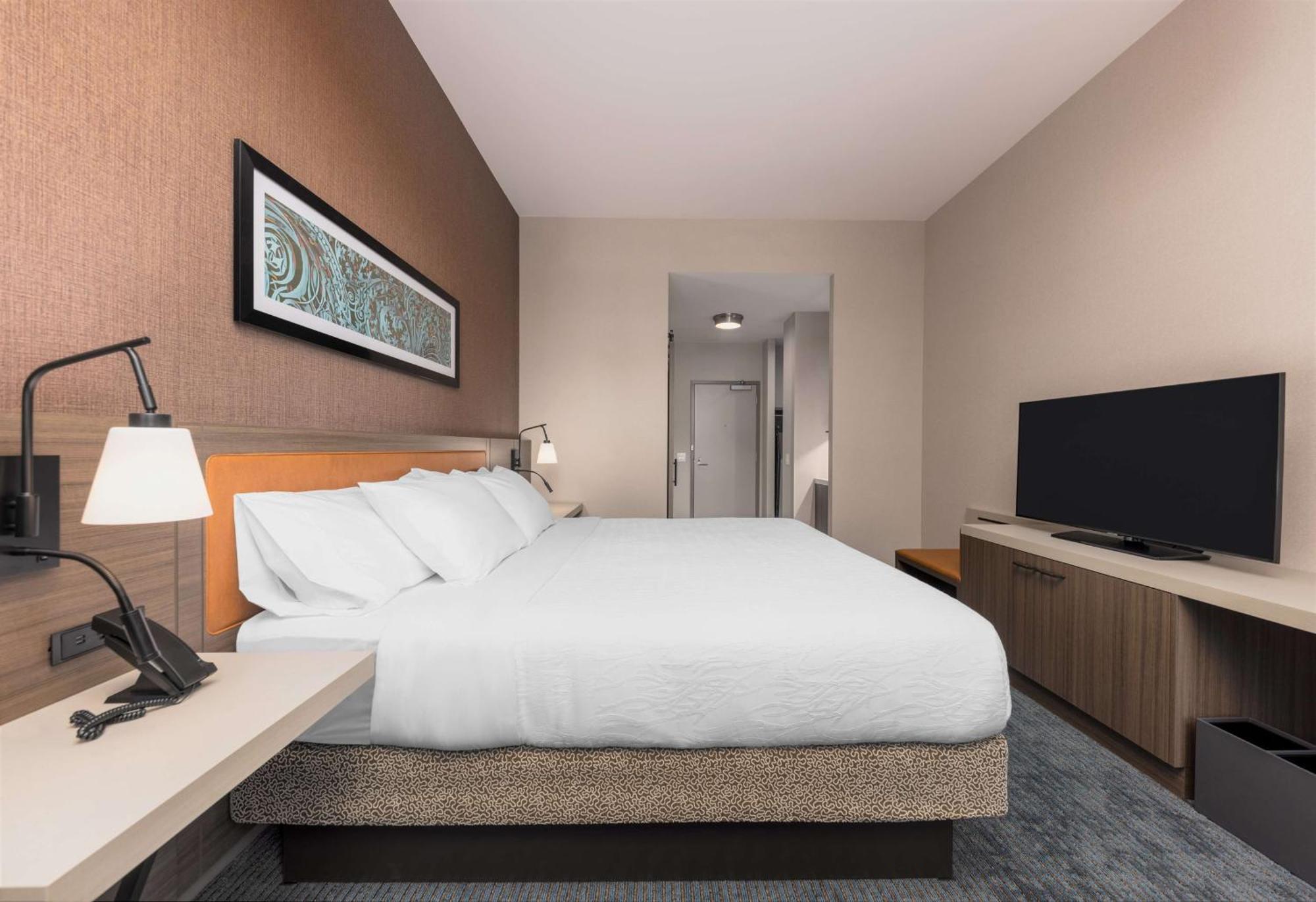 Hilton Garden Inn- Central Loop Hotel 3*